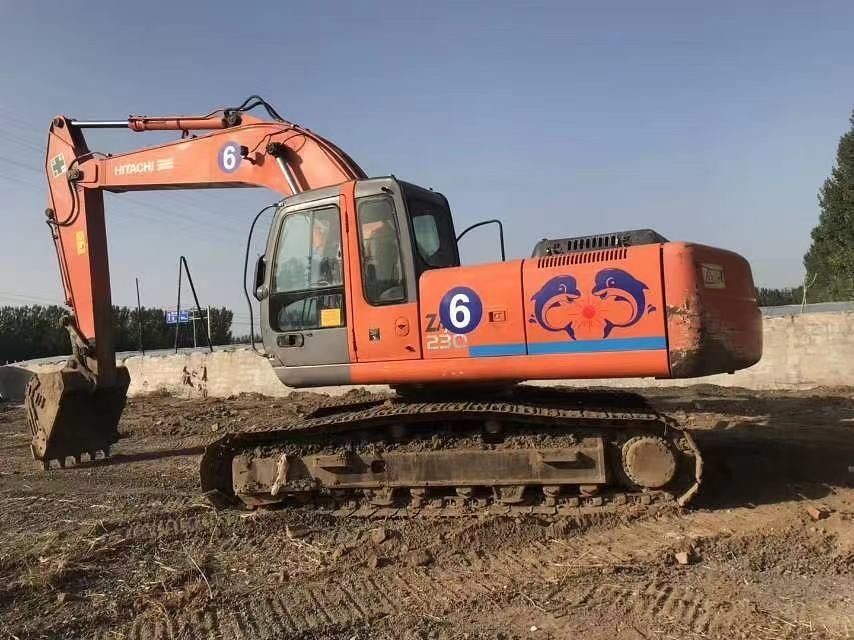 Hitachi bán hàng nóng nguyên bản Xây dựng Hitachi 230 Tốt trong tình trạng Excavator Zx230 Máy tay thứ hai
