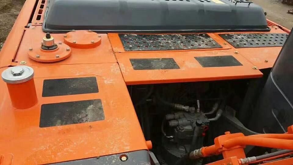 20 TON sử dụng Hitachi ZAXIS 200 máy nạp lưng thợ đào mỏ máy đào thiết bị hạng nặng