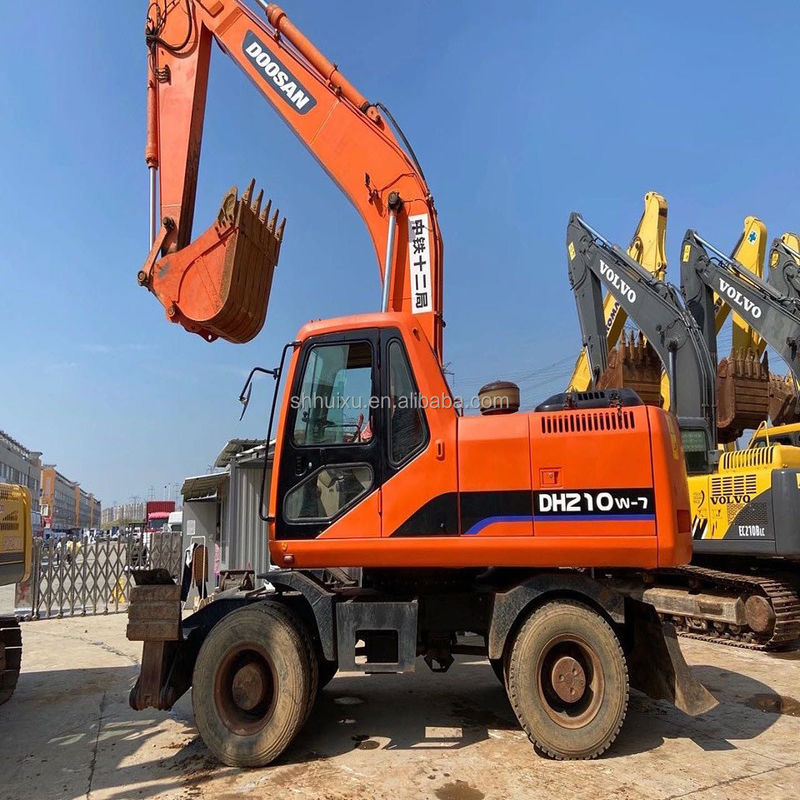 Máy đào DOOSAN 210W với giá rẻ được bán / Máy đào máy đào Doosan 210W