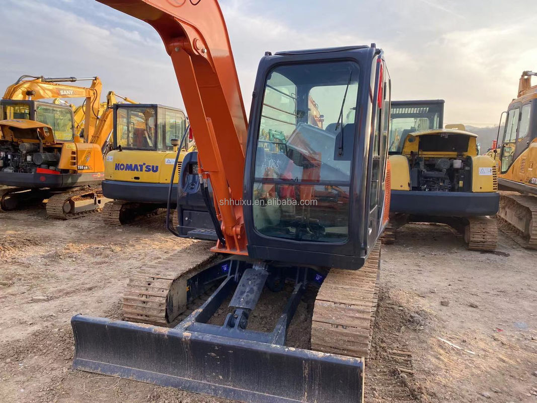 Hitachi trong kho sử dụng máy đào mini Hitachi zx60 Nhật Bản năm 2019/thực dụng Máy đào Crawler nhỏ trong tình trạng tốt HITACHI 60