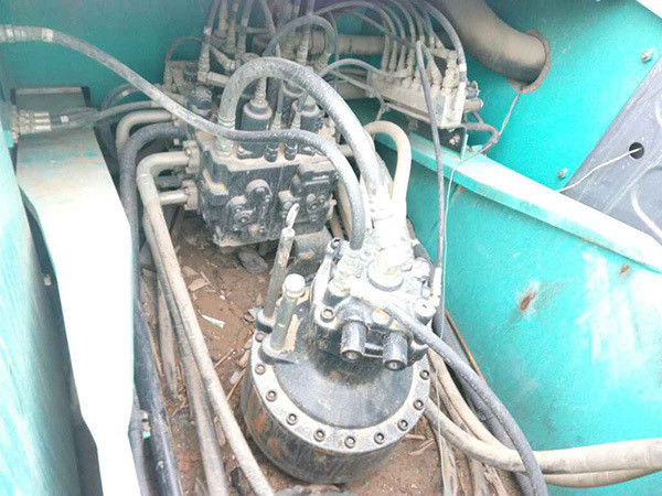 Máy đào thủy lực sử dụng Kobelco260 / Máy đào cũ gốc Nhật Bản Kobelco260 gốc Nhật Bản