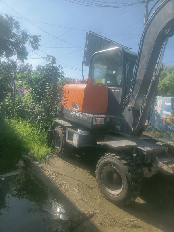 Doosan bán hàng nóng Máy đào lùn doosan dh60-7/ Máy đào mini sử dụng Doosan DX60W Giá rẻ