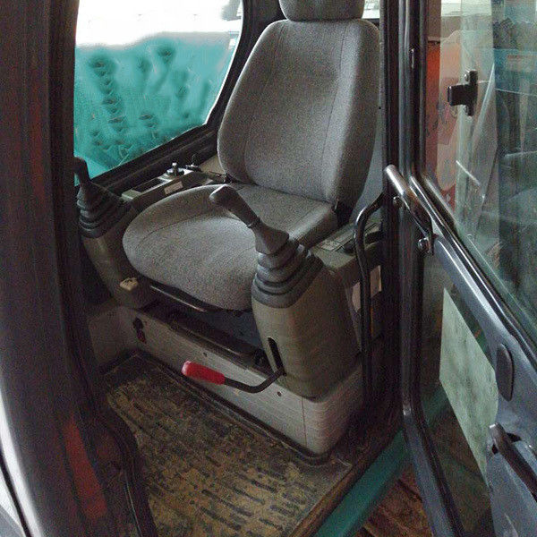 Nhật Bản 12 tấn mini sử dụng kobelco 125 máy đào cũ với giá bán thấp SK125 SK125SR