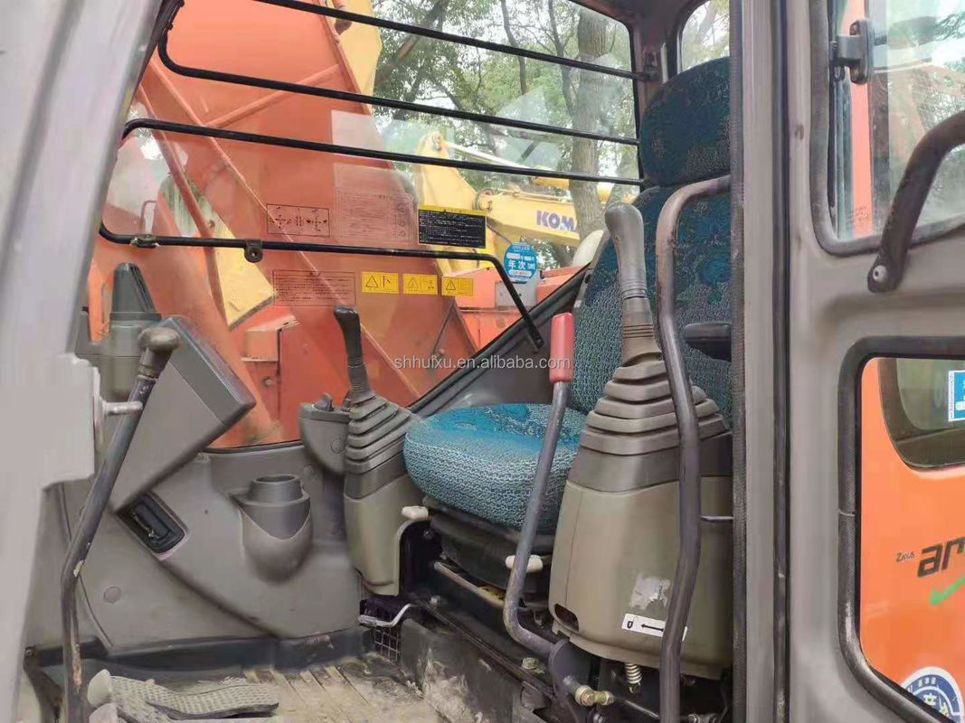 Hitachi trong kho Máy đào thủy lực HITACHI 135 Máy đào cũ trong tình trạng tốt/ Máy đào cũ Nhật Bản HITACHI 135 để bán