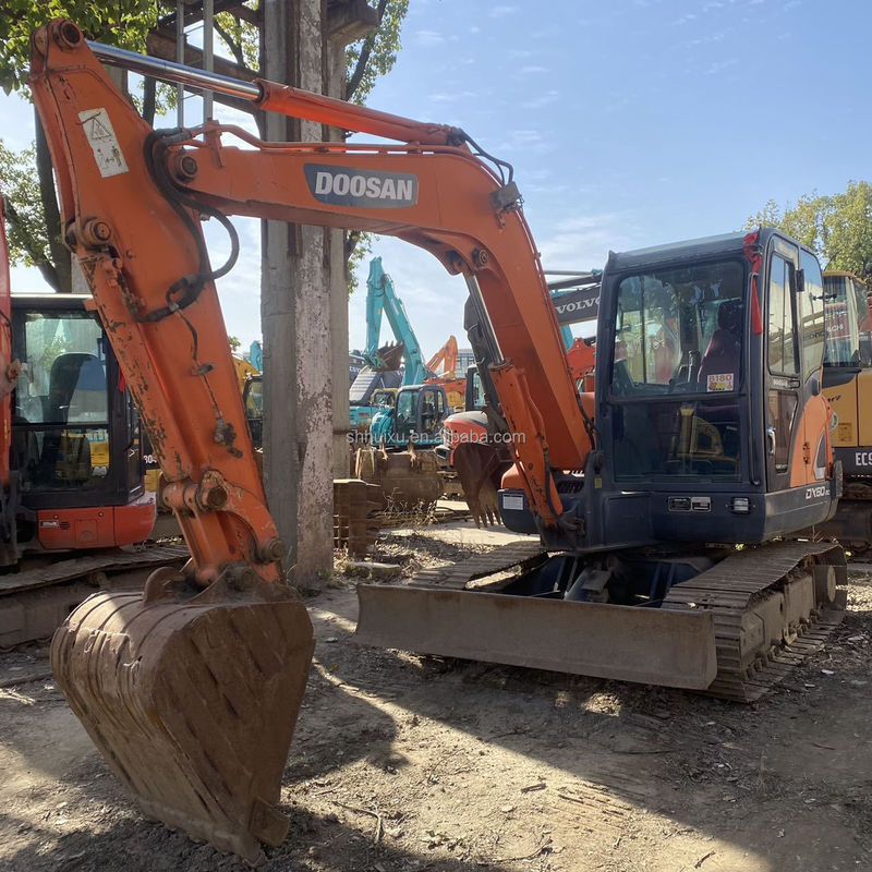 Doosan bán hàng nóng Thượng Hải bán buôn máy đào cũ doosan dx60 DX60-5B DX60-9C DX60R/sử dụng máy đào doosan dx60-9c