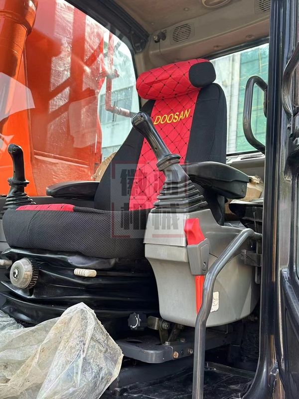 Chất lượng cao nguyên bản Thợ đào cũ Doosan Dh60 Dh75 Dh80 Doosan DX500LC DX300 DX220 DX225 Thợ đào cũ để bán