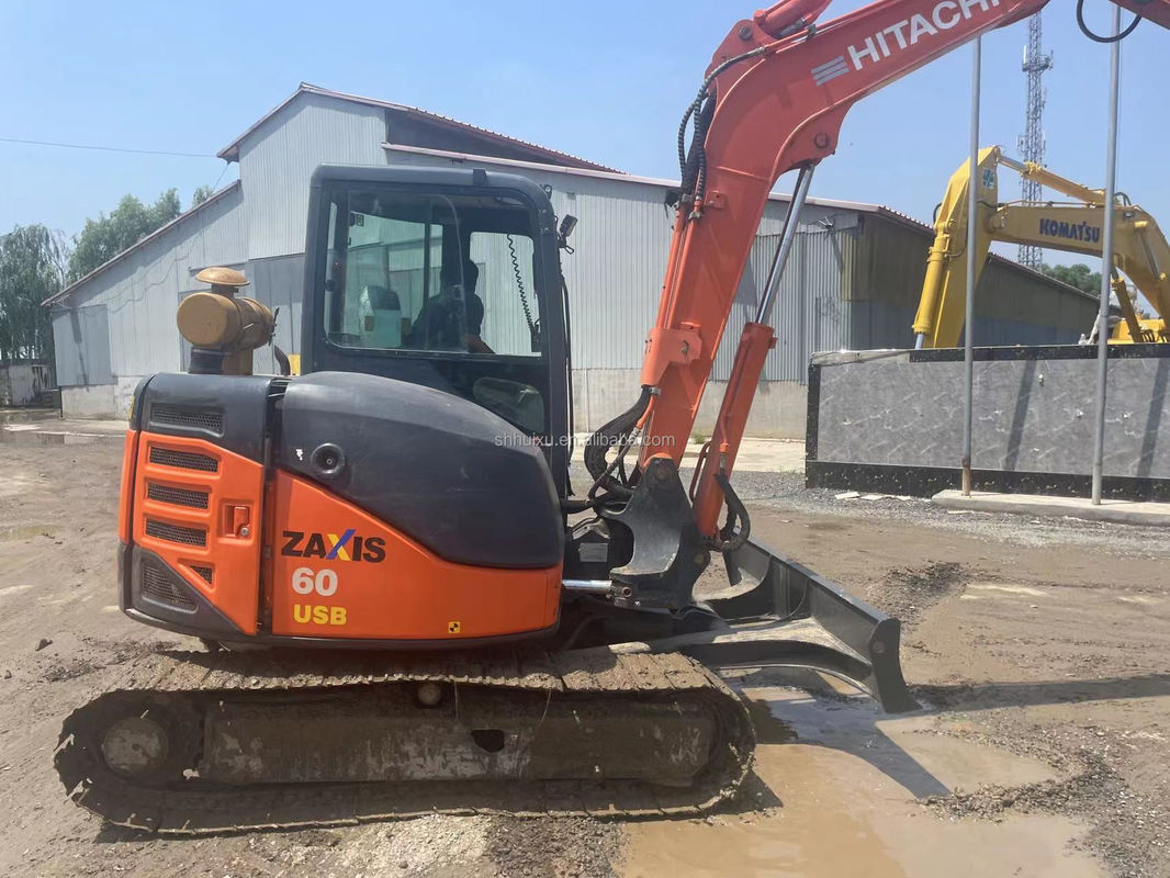 Hitachi trong cổ phiếu sử dụng Hitachi mini excavator zx60 Nhật Bản 2000 /Used mini digger Hitachi ZX60 Giá rẻ