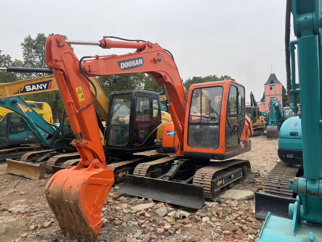 Hiệu suất tốt thợ đào Doosan DX75 thợ đào nhỏ sử dụng máy móc 6 tấn thợ đào bán cho mini thợ đào tốt nhất