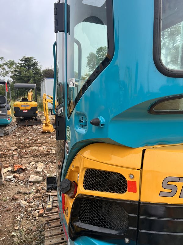 thời gian làm việc thấp máy đào cũ kobelco 135 bán kobelco cũ trong kho máy đào cũ kobelco