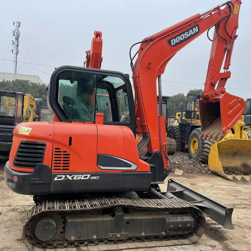 bán mini excavator cho máy đào Doosan DX60 mini xe đào mini đã sử dụng