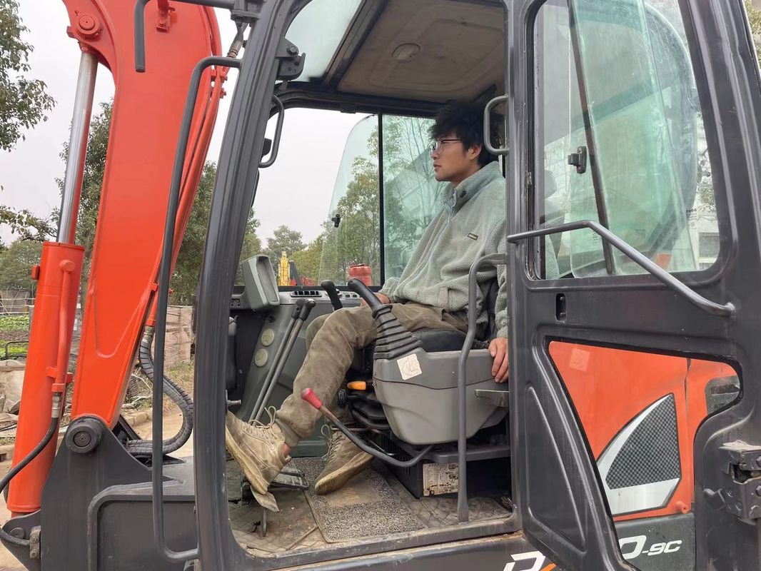 bán mini excavator cho máy đào Doosan DX60 mini xe đào mini đã sử dụng