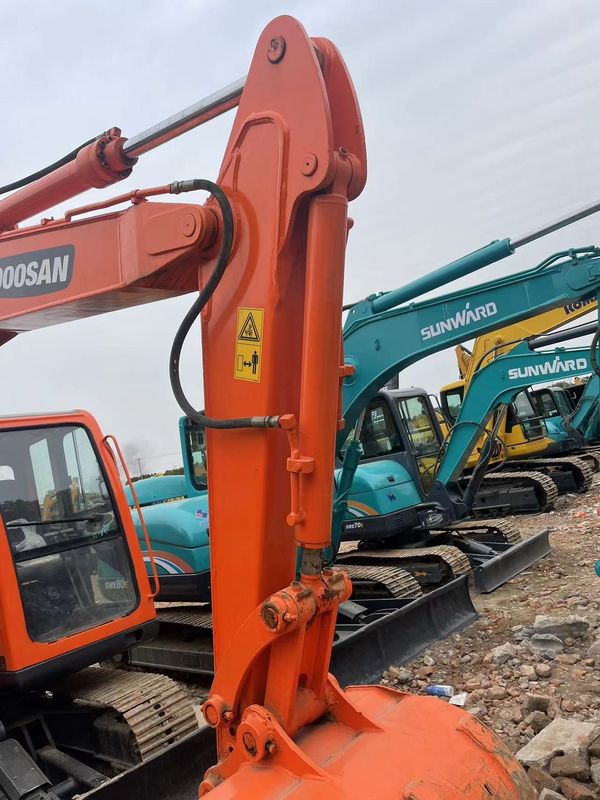 Máy móc sử dụng Doosan DX75 thợ đào nhỏ sử dụng đường cao su mini excavators đào tay