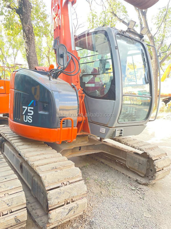 Hitachi trong kho Nhật Bản gốc Hitachi ZX75 Máy đào crawler thủy lực tay thứ hai / Máy đào mini cũ Hitachi ZX75 chất lượng tốt Giá rẻ