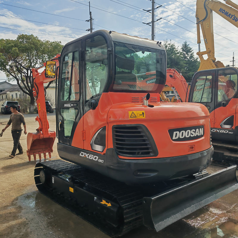 6 tấn Mini kích thước máy đào sử dụng sử dụng Doosan Dx60 6000KG 0,21m3 dung lượng xô