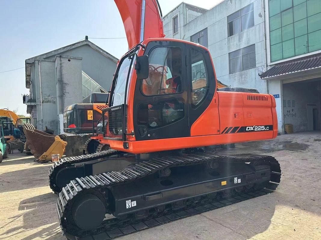 25 tấn màu gốc sử dụng Crawler Big Digger Doosan Dh225-9 máy đào cũ