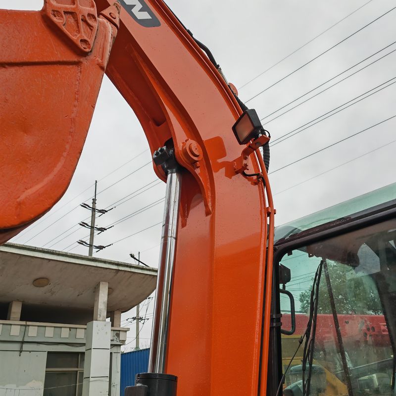 Máy đào mini Doosan Dx55 dùng cũ Máy đào mini màu gốc