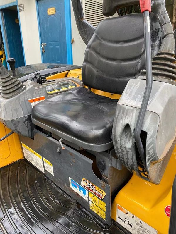 Máy đào lượn sử dụng KUBOTA U-30/ động cơ Nhật Bản cũ KUBOTA U-30