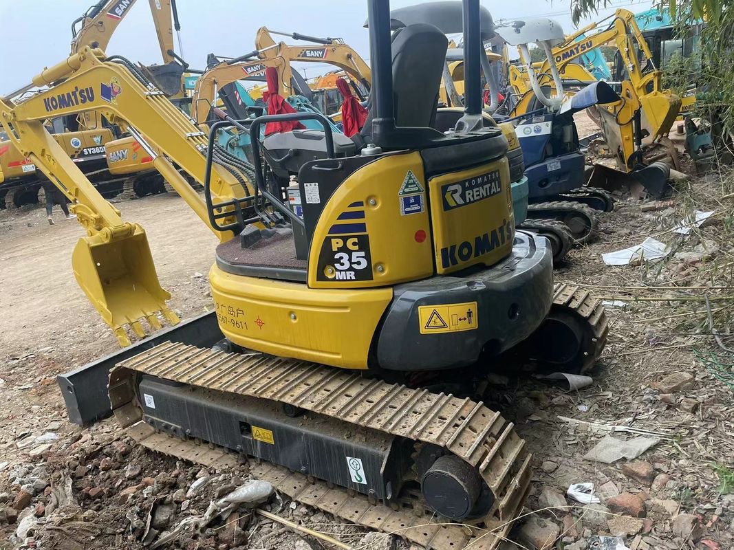 Máy đào mini cũ Komatsu PC35 không có cab máy đào nhỏ máy đào mini cũ để bán