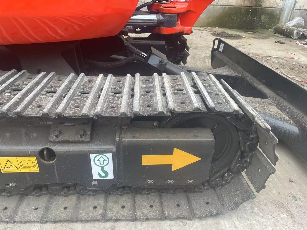 Thời gian làm việc thấp thợ đào tay Kubota U35 sử dụng sử dụng thợ đào thủy lực với động cơ chất lượng cao và bơm thợ đào sử dụng giá