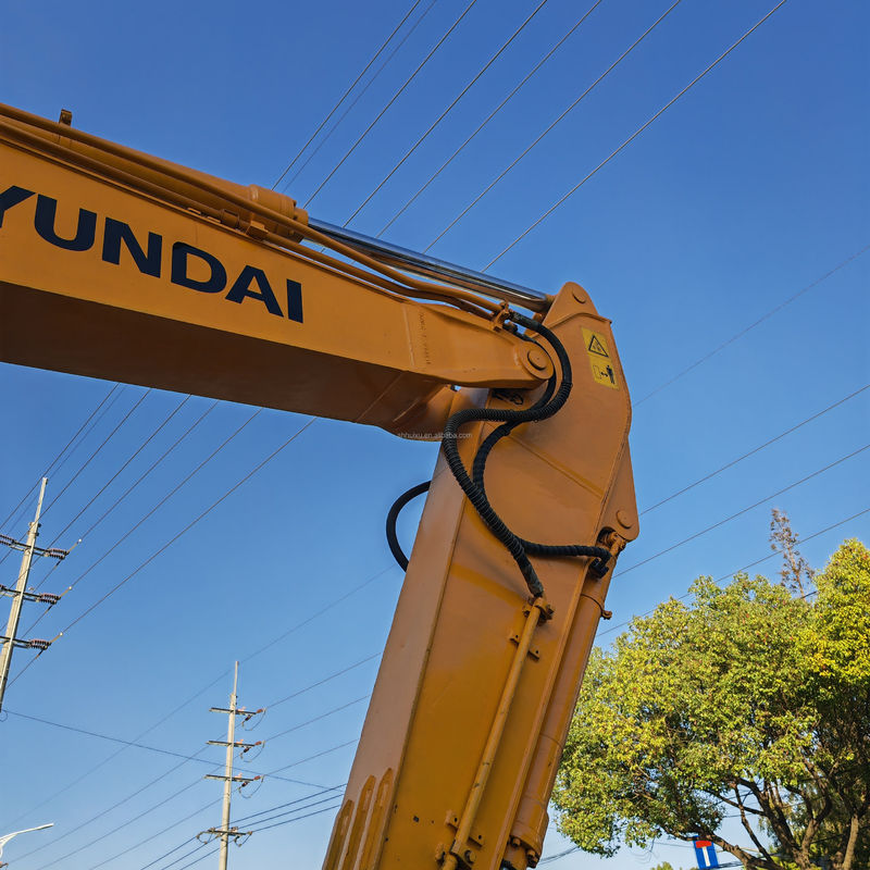 2.1m3 Capacity Bucket Used Wheel Excavator Chiếc máy đào xe cũ Hyundai 210 7