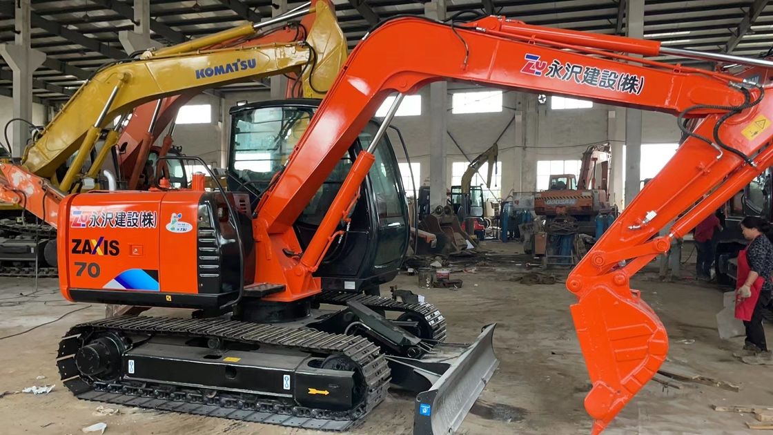 Hitachi trong kho Chất lượng tốt máy đào cũ Hitachi zx70/ tay hai Chất lượng tốt Hitachi zx70