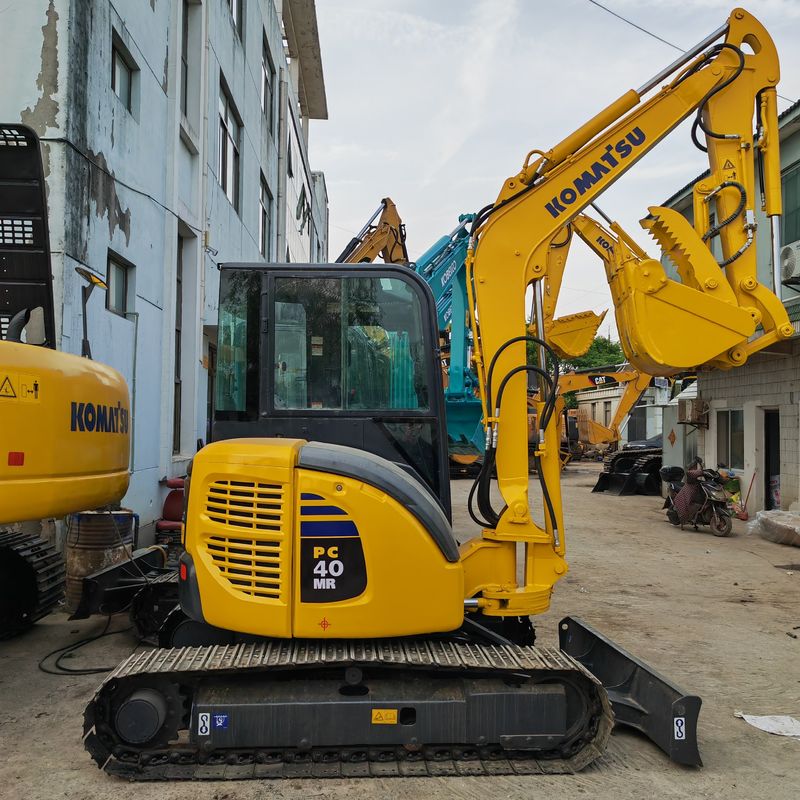Máy đào mini cũ Komatsu PC40MR máy đào nhỏ máy đào mini cũ máy kéo Komatsu PC40MR giá nhà máy