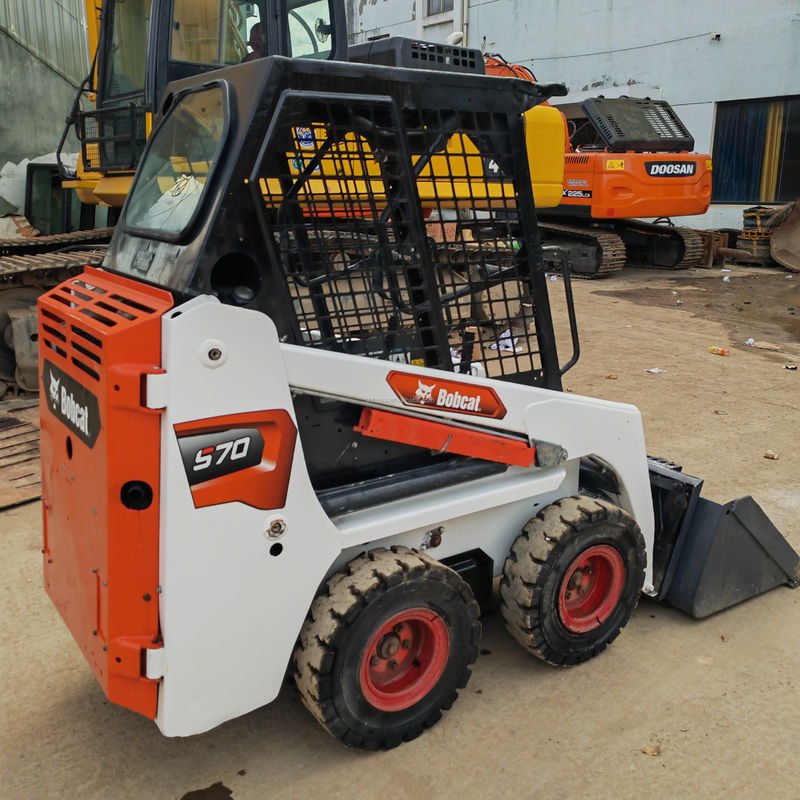 Máy tải nhiều chức năng đã qua sử dụng BOBCAT S70 Doosan Bobcat 1 tấn Máy tải mini tay hai