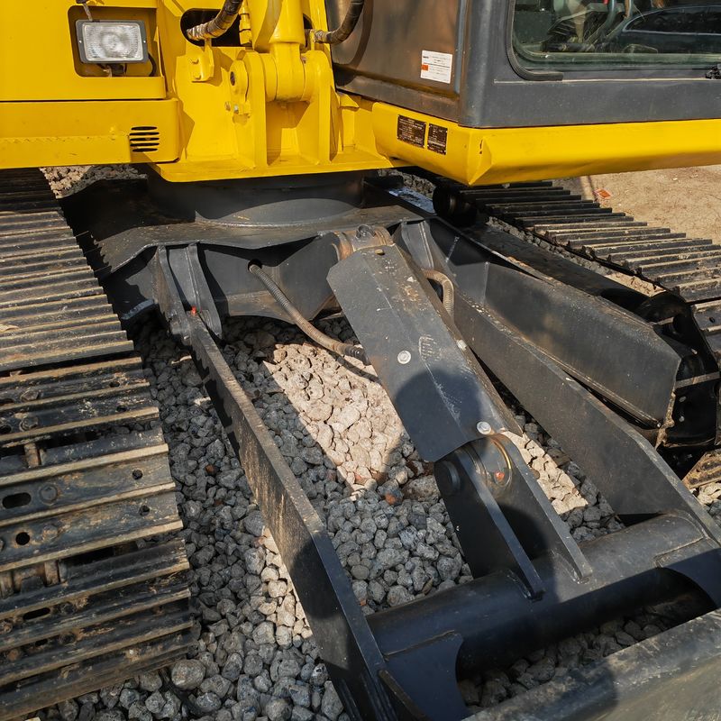 giờ làm việc thấp máy đào komatsu pc70-8/năng lượng cao máy đào Komatsu pc70-8
