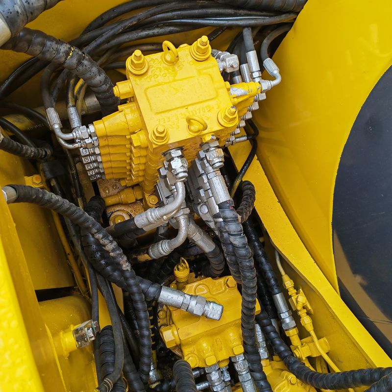 PC60pro mini excavator cho bán Komatsu Excavator/đã sử dụng komatsu excavator komatsu pc60 bán
