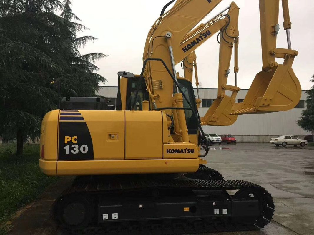Máy đào trung bình với động cơ Nhật Bản dùng Komatsu pc130/sử dụng Komatsu pc130 với thời gian làm việc ngắn