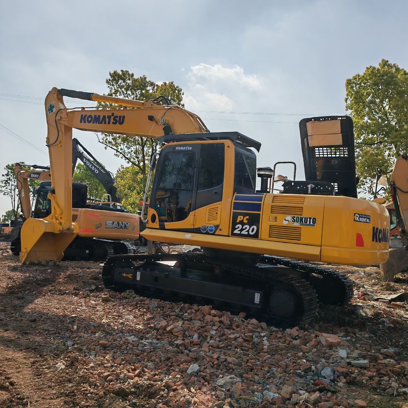 22 tấn máy đào cũ Komatsu Pc220 8 tay thứ hai màu gốc