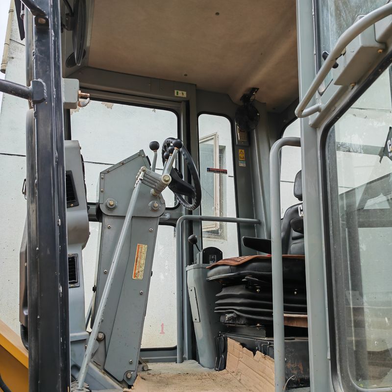 Máy khai quật cũ Caterpillar CAT140K máy cắt đường cũ Nhật Bản máy kéo trong tình trạng tốt