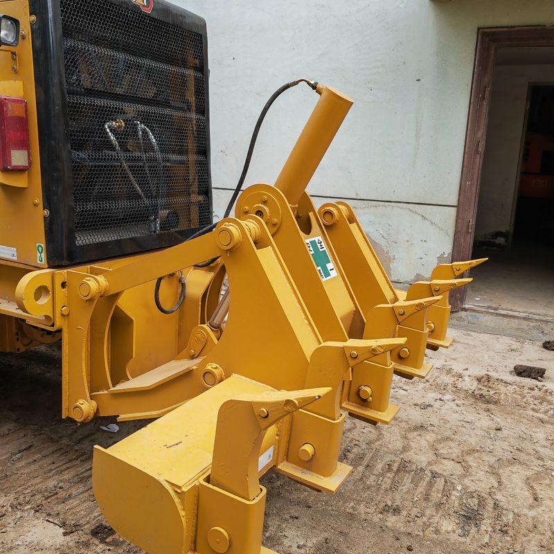 Máy khai quật cũ Caterpillar CAT140K máy cắt đường cũ Nhật Bản máy kéo trong tình trạng tốt