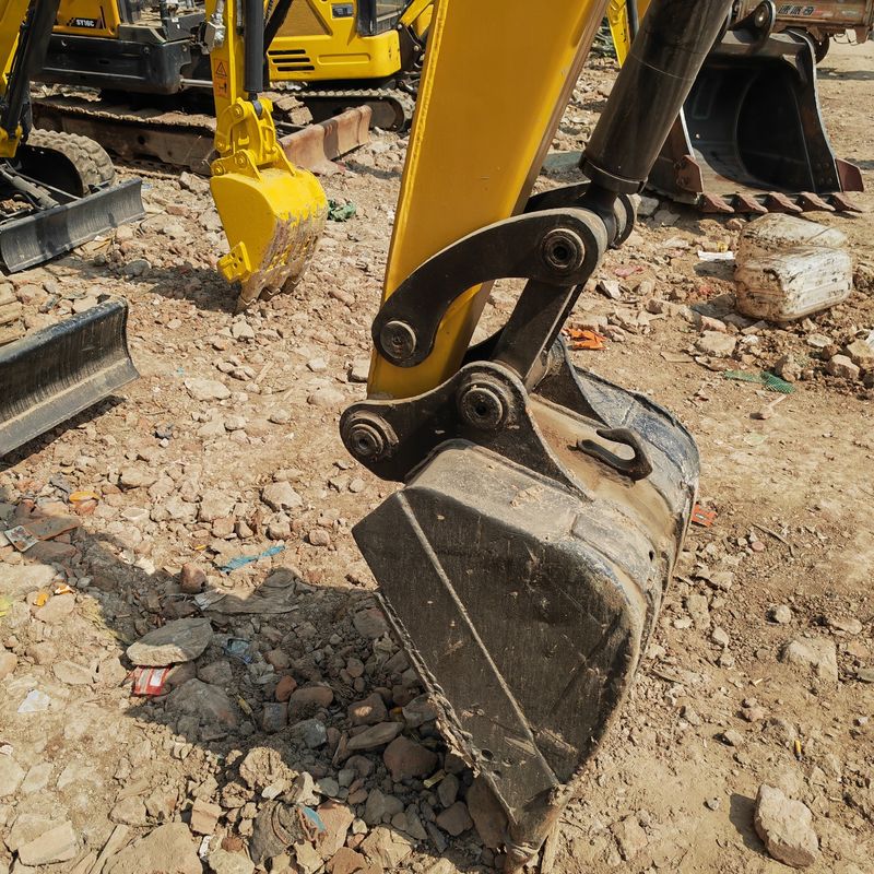 thợ đào mini cat 303 sử dụng / tay thứ hai động cơ gốc cat 303 với giá rẻ trên bán