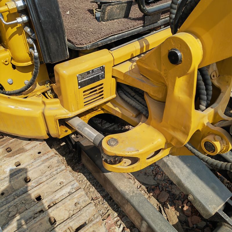 thợ đào mini cat 303 sử dụng / tay thứ hai động cơ gốc cat 303 với giá rẻ trên bán