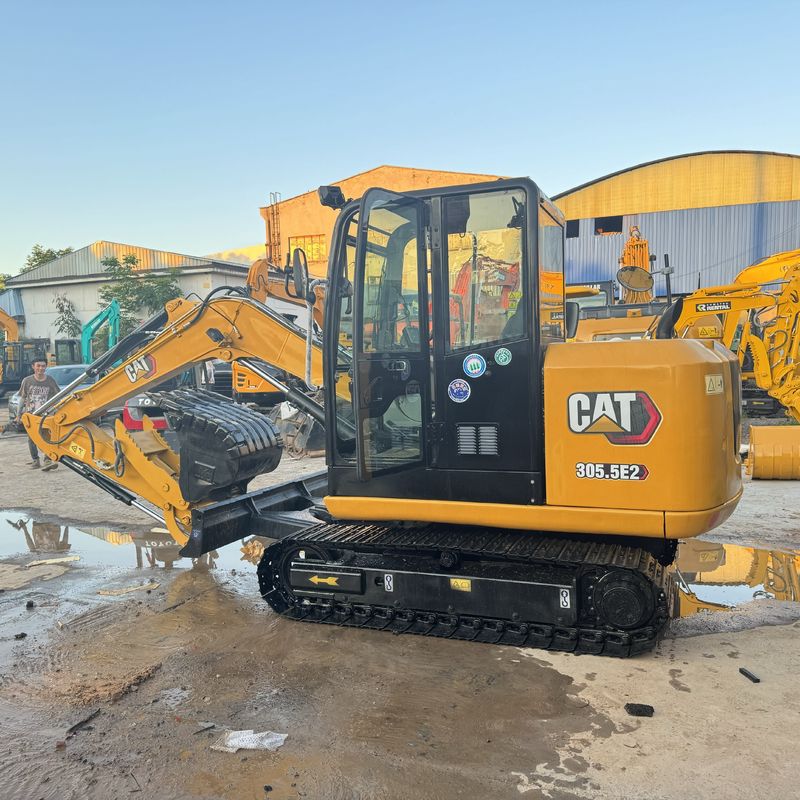 Phù hợp với các tiêu chuẩn khí thải EU sử dụng máy đào CAT 305.5E2 có chứng chỉ EPA và CE chất lượng tốt nhất giá tốt nhất