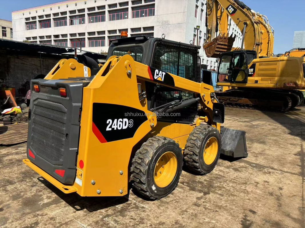máy trượt sử dụng CAT 246D3 Caterpillar máy đào bánh xe Nhật Bản máy đào bánh xe gốc