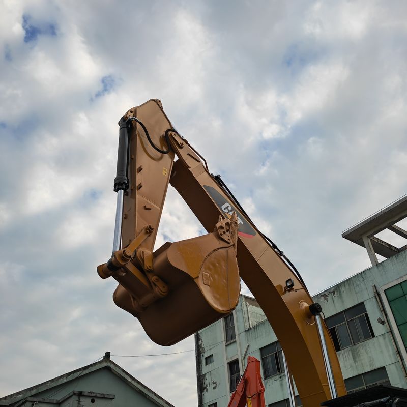 Màu vàng công suất đào cao sử dụng cat336d /thợ đào tay thứ hai cat336d bán